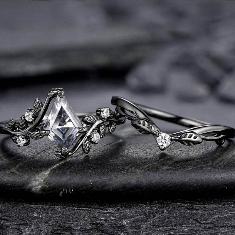 Black Gothic Kite Shaped Crystal Vintage Leaf Women's Rings (2 Pcs Set) - Le Joyau Store - Black,Copper,Floral,Vine,Zircon - 5