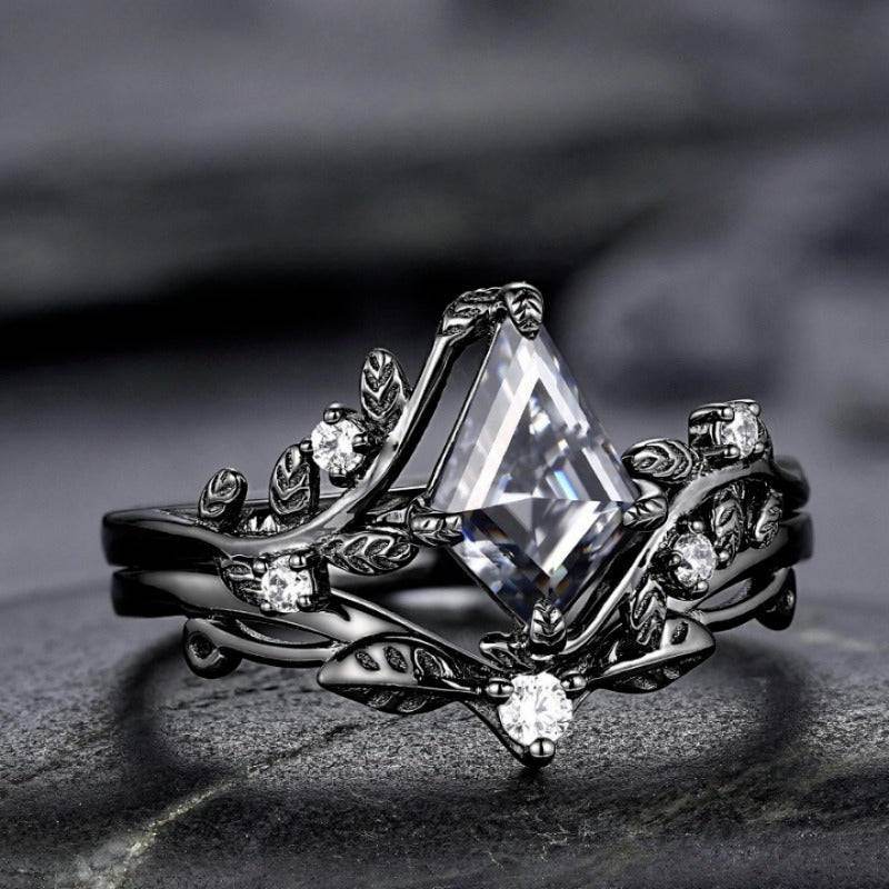 Black Gothic Kite Shaped Crystal Vintage Leaf Women's Rings (2 Pcs Set) - Le Joyau Store - Black,Copper,Floral,Vine,Zircon - 5